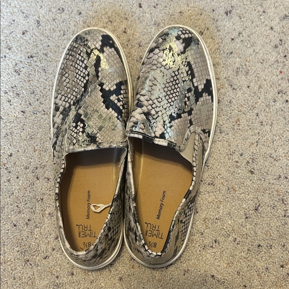 Time and Tru Snake Print Slip-On Shoes - Picture 1 of 2